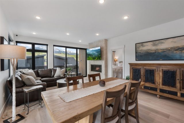 930 Blue River Parkway 636 photo 11