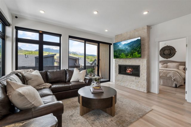 Condo in River West Condos, Silverthorne, CO — photo 2 (MLS S1069134)