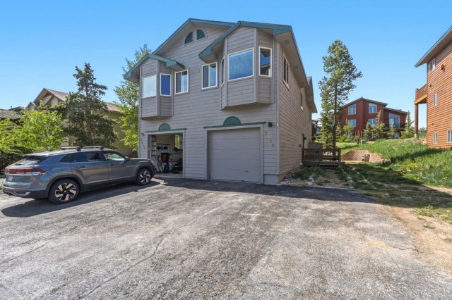 2010 Silverheels Drive photo 42