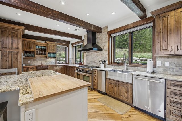 Home in Highlands At Breckenridge, Breckenridge, CO — photo 5 (MLS S1069139)