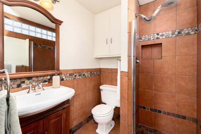 192 Upland Drive photo 26