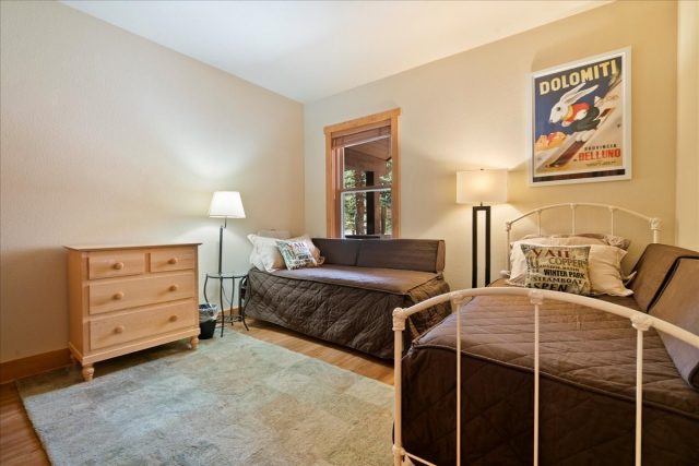 201 Hawk Circle 2329 photo 15
