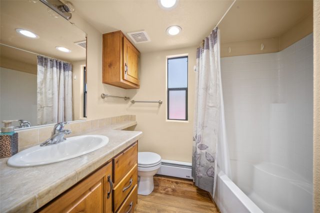 85 Revett Drive 38 photo 21