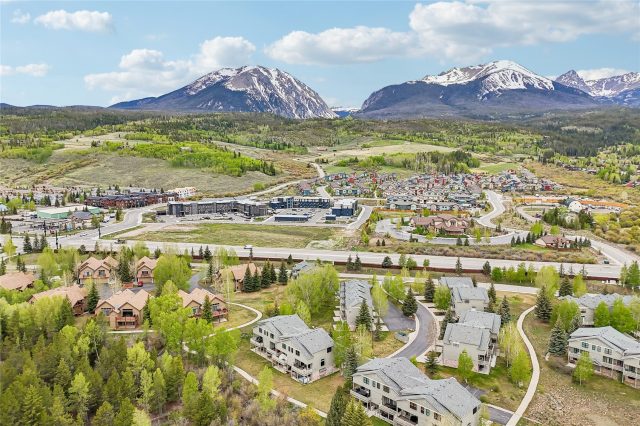 Townhome in Blue River Run Townhomes, Silverthorne — photo 1 Townhome in Blue River Run Townhomes, Silverthorne, CO — photo 1 (MLS S1069153)