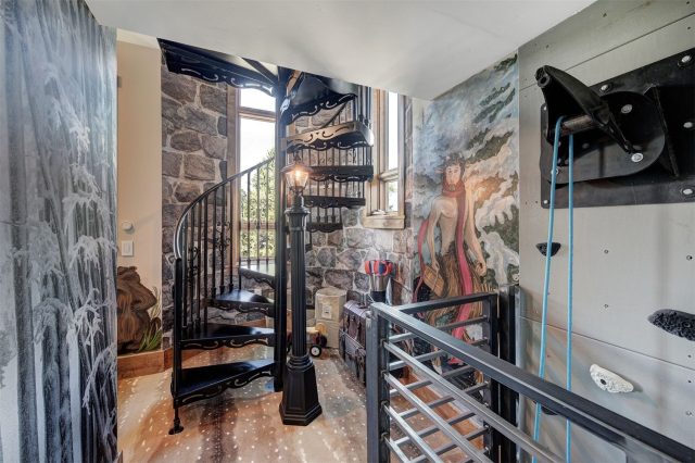 59 Galena Court B photo 31