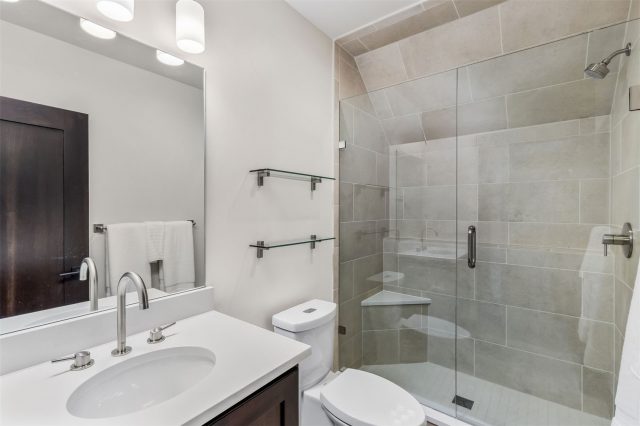 15 W Baron Way photo 24