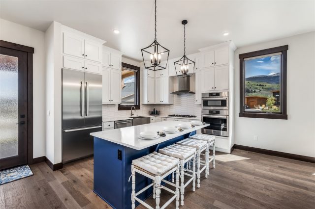Home in Summit Sky Ranch, Silverthorne, CO — photo 4 (MLS S1069161)