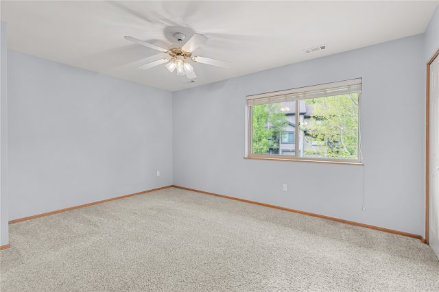 243 Kestrel Lane - photo 29