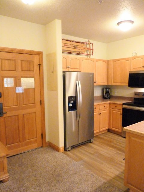 Condo in Hidden River Lodge Condo, Keystone — photo 5 Condo in Hidden River Lodge Condo, Keystone, CO — photo 5 (MLS S1069179)