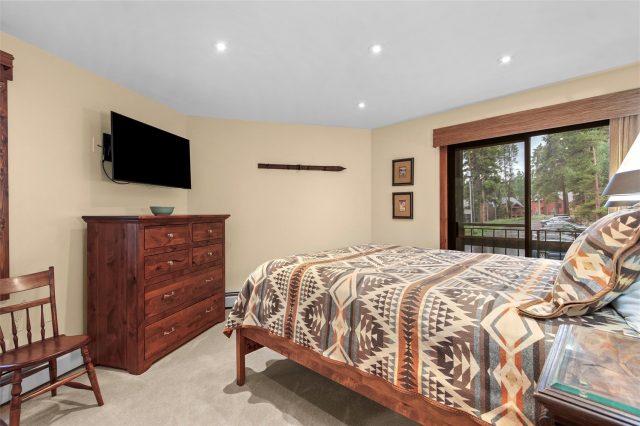 1085 Ski Hill Road 61 photo 18