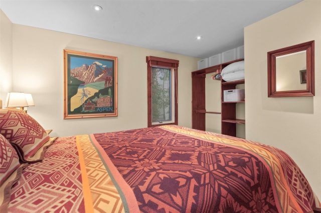 1085 Ski Hill Road 61 photo 26