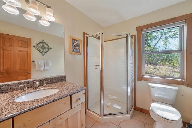 419 D Road photo 14