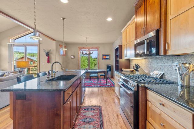 17 Laredo Drive 17 photo 11