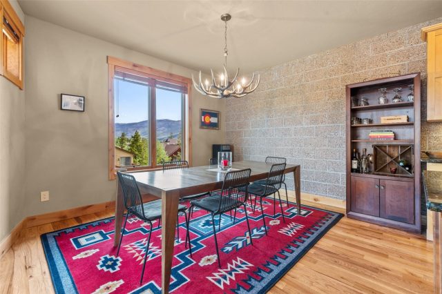 17 Laredo Drive 17 photo 13