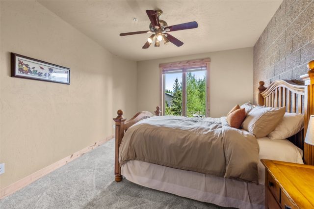 17 Laredo Drive 17 photo 41