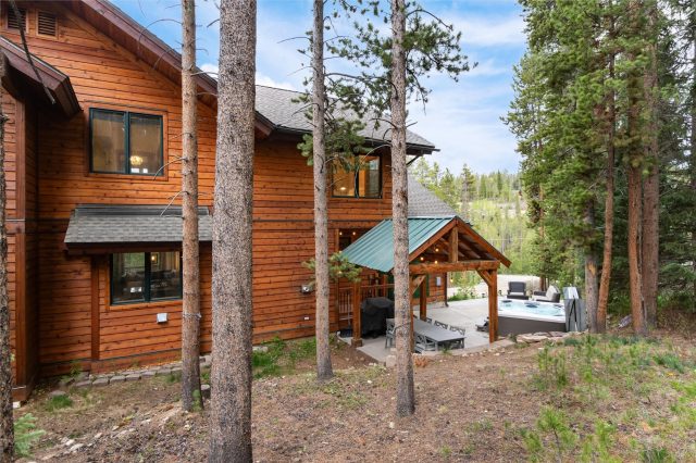 89 Snowshoe Circle photo 46