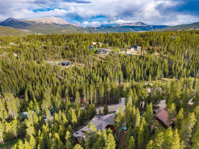89 Snowshoe Circle photo 48