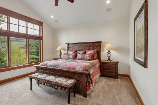 112 Talon Circle photo 20