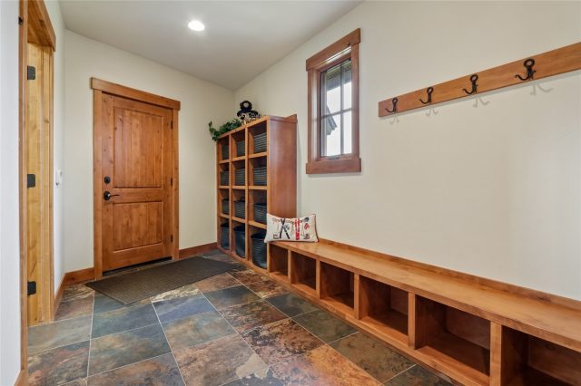 112 Talon Circle photo 29