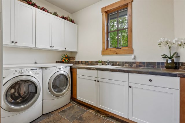 112 Talon Circle photo 30