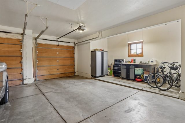 112 Talon Circle photo 31