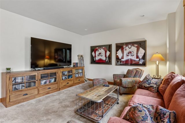 112 Talon Circle photo 35