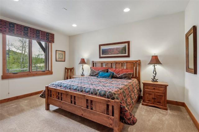 112 Talon Circle photo 38