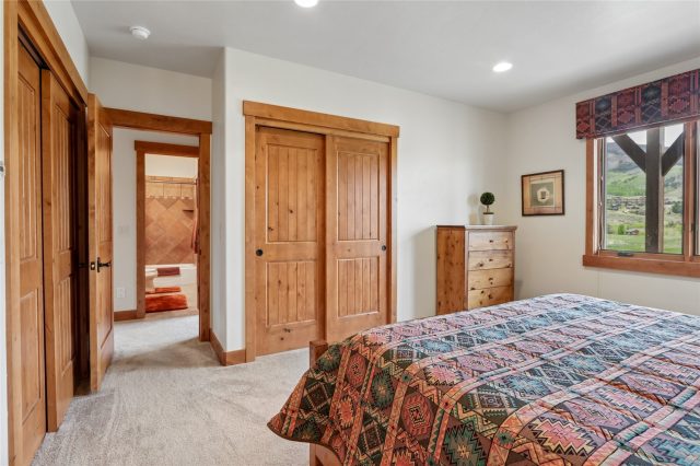 112 Talon Circle photo 40