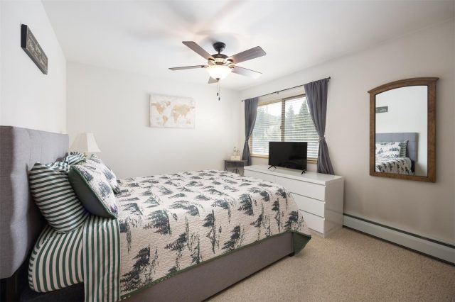130 Evergreen Road 301 photo 12