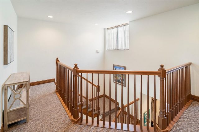 75 Linden Lane 39b photo 18