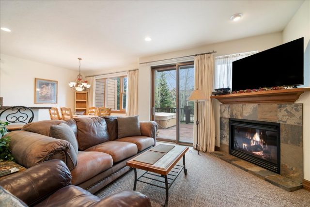 75 Linden Lane 39b photo 7