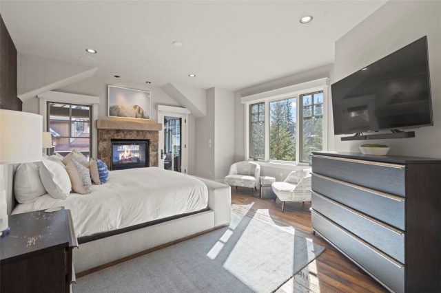 21 Regent Drive photo 17