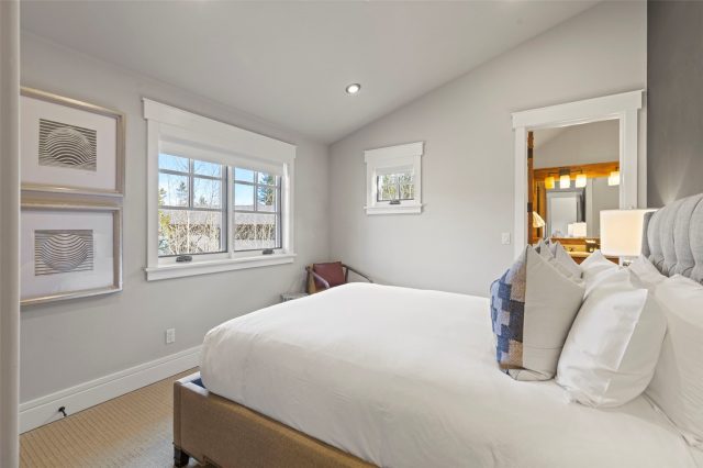 21 Regent Drive photo 26