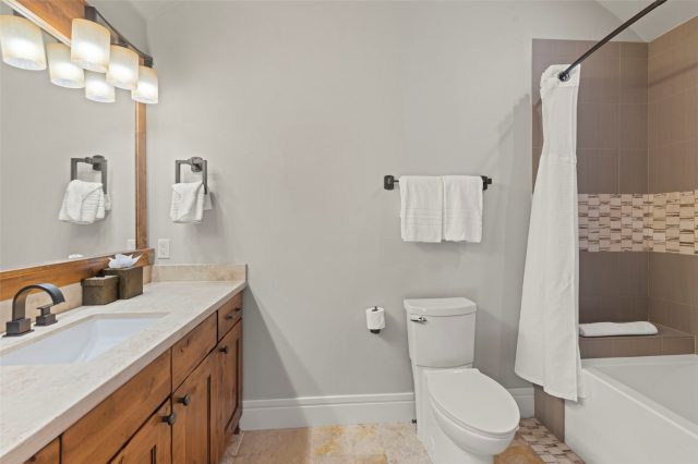 21 Regent Drive photo 31