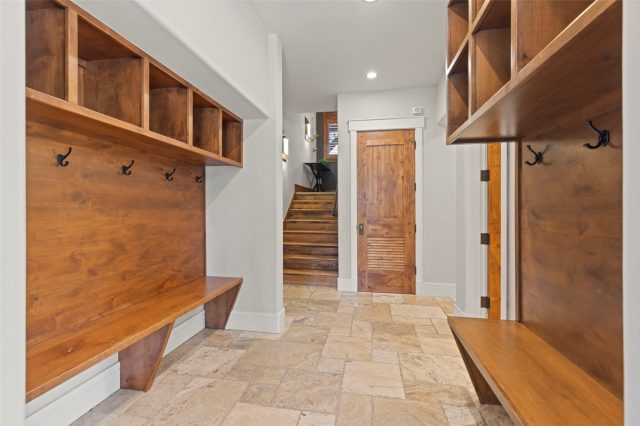 21 Regent Drive photo 37