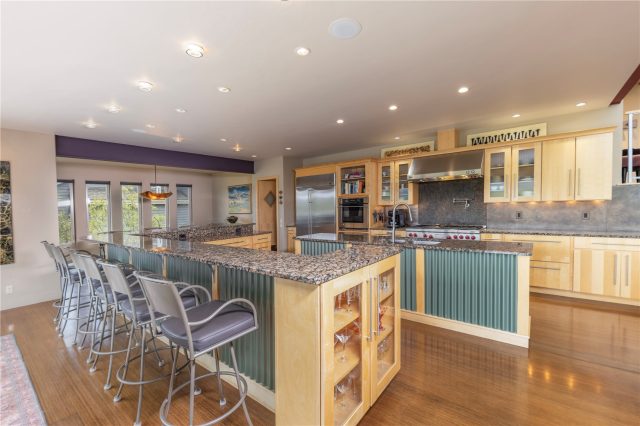 354 Ensign Drive photo 11