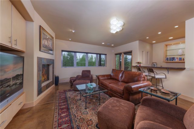 354 Ensign Drive photo 26