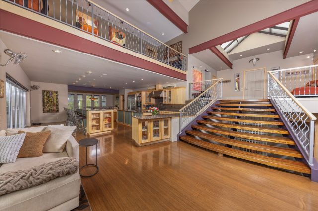 354 Ensign Drive photo 8