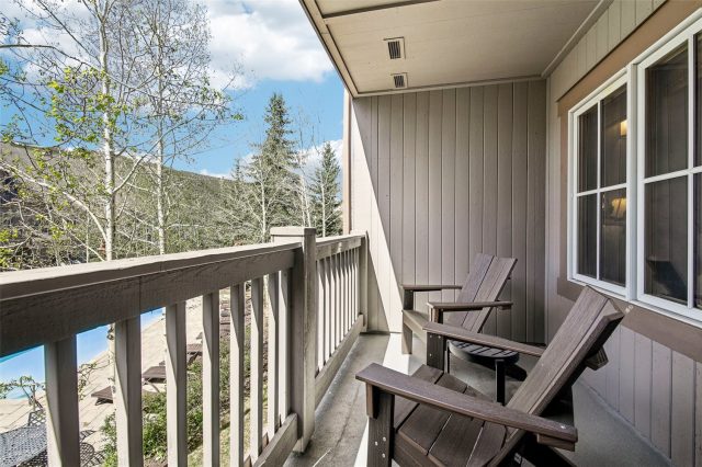 135 Dercum Drive 8573 photo 13