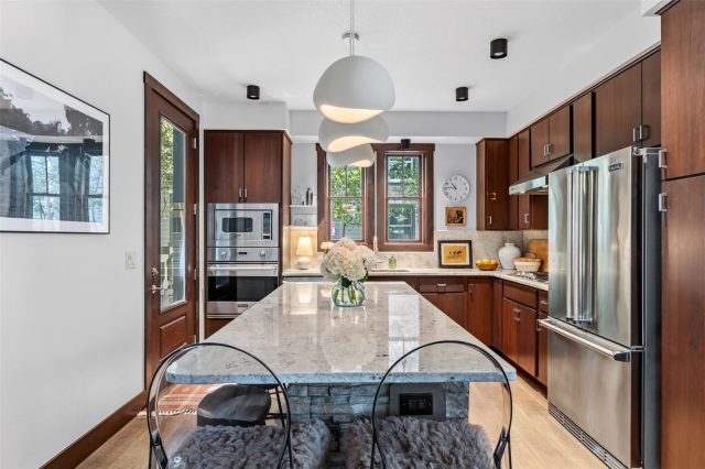 308 N French Street 1 photo 11