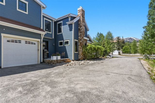 308 N French Street 1 photo 46