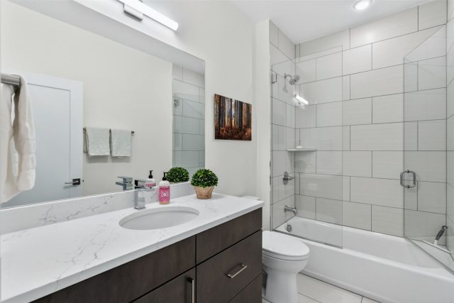 740 Blue River Parkway B21 photo 23