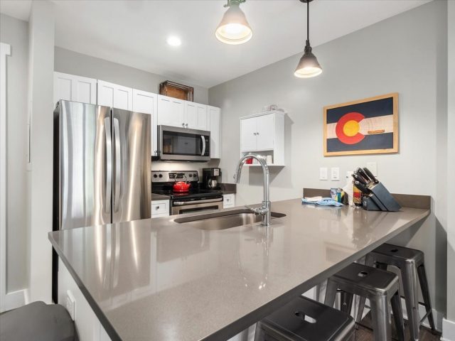 Condo in Red Hawk Lodge Condo, Keystone, CO — photo 2 (MLS S1069250)