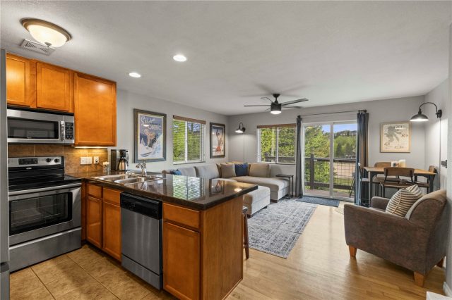 414 Tenderfoot Street 1 photo 7