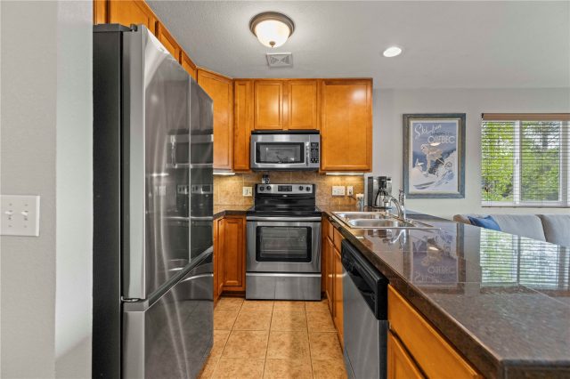 414 Tenderfoot Street 1 photo 9