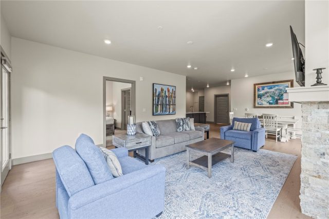 23 Clearwater Way 201 photo 8