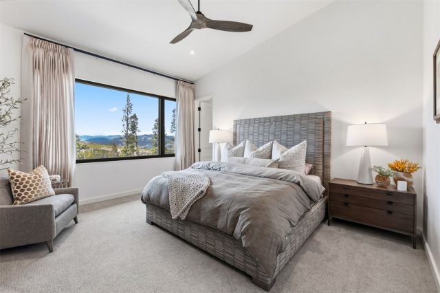 175 Protector Place photo 23