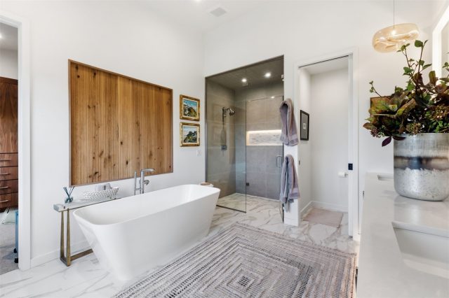 175 Protector Place photo 24