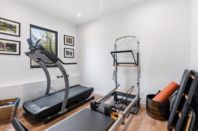 175 Protector Place photo 30