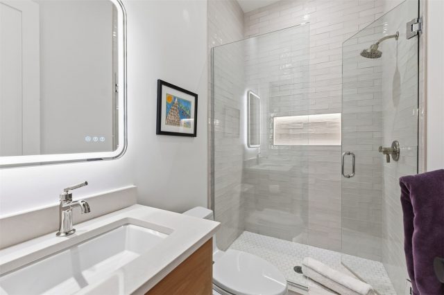 175 Protector Place photo 38